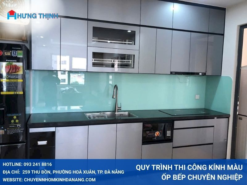 Quy trình thi công kính màu ốp bếp chuyên nghiệp
