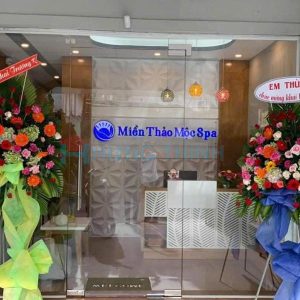 Hình thực tế Cửa kính mở quay 1 cánh