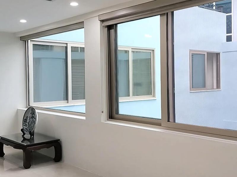Cửa sổ nhôm kính trượt lùa