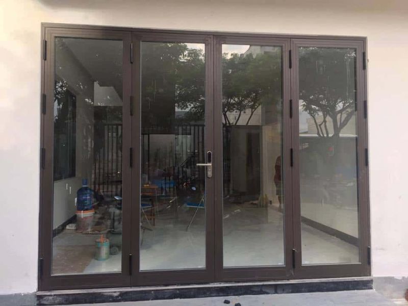 Mẫu cửa nhôm 4 cánh đẹp