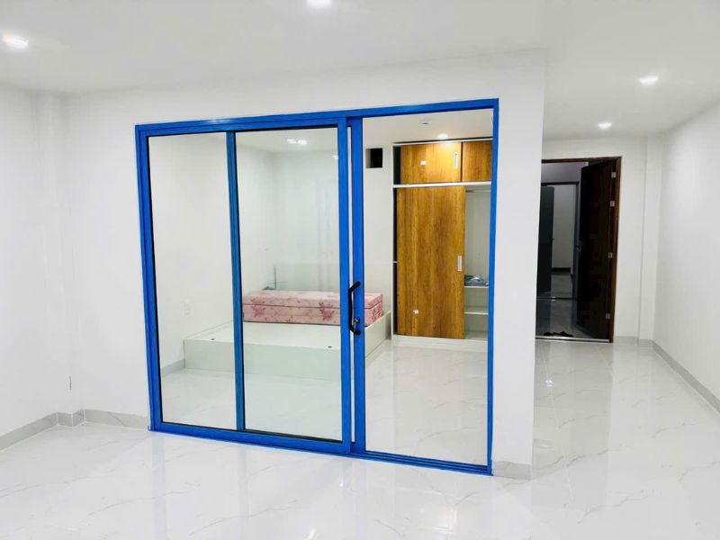 Vách nhôm kính đẹp